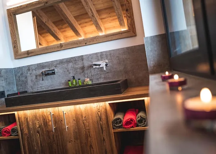 Steinbock Mit Ueppigem Genusskorb Fuer Zwei