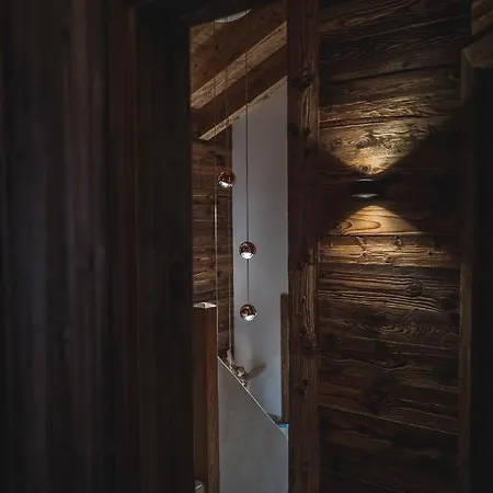 Steinbock Mit Ueppigem Genusskorb Fuer Zwei יונגהולץ